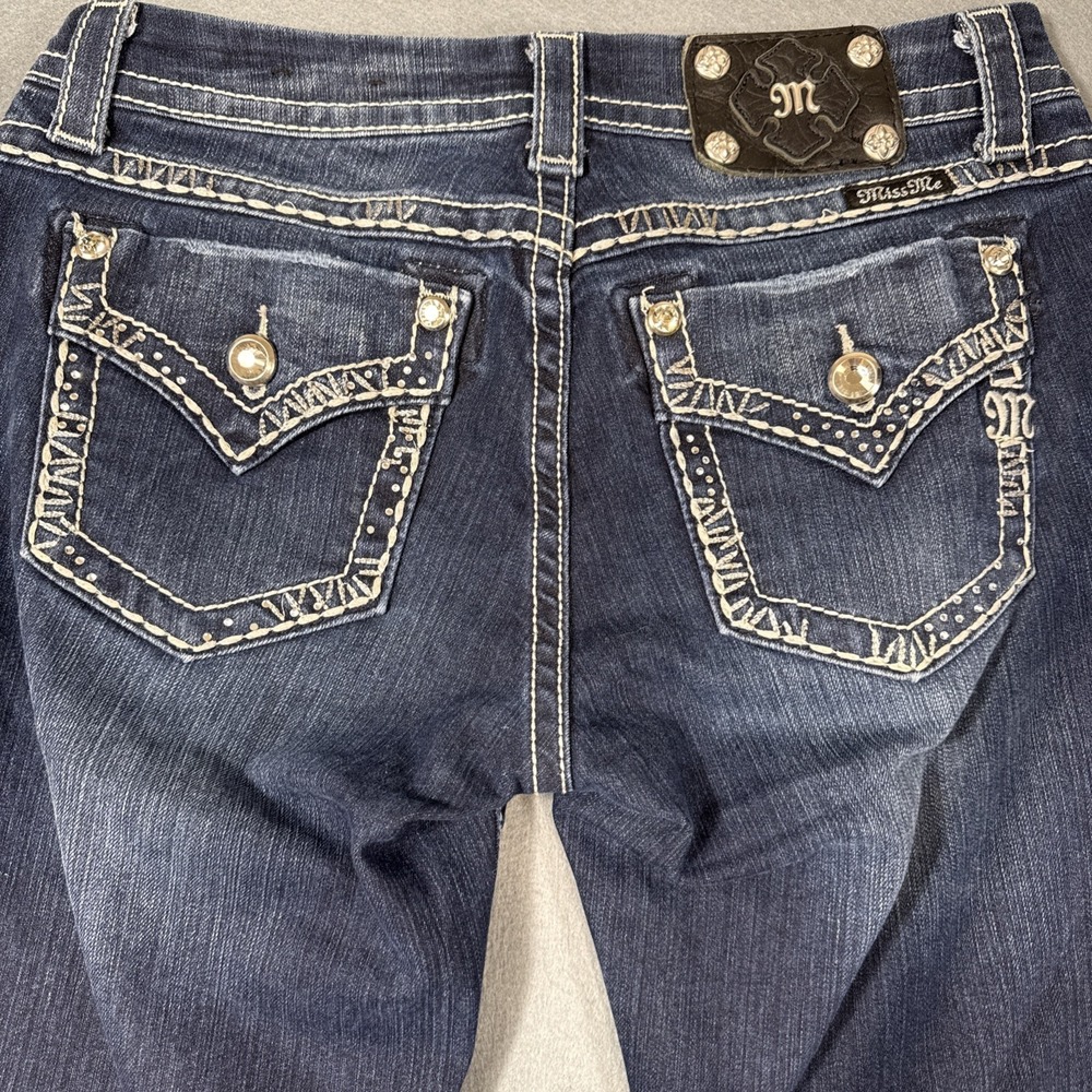 JEANS Buckle Miss Me WOMENS 28 Low-Rise Easy Boot EMBELISHED THICK STITCH
